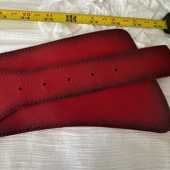 Red Leather Low Waist Belt S/M - Picture 5 of 5